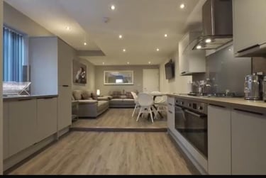 6 bed house, Umberslade Road, Stirchley, Birmingham, B297SG - Image 1